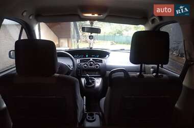Минивэн Renault Scenic 2006 в 