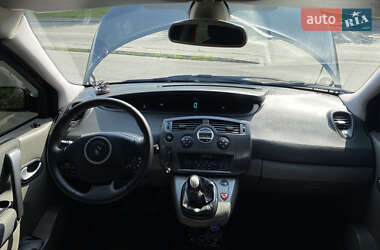Минивэн Renault Scenic 2008 в 