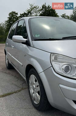 Минивэн Renault Scenic 2006 в 