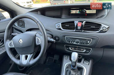 Мінівен Renault Scenic 2011 в 