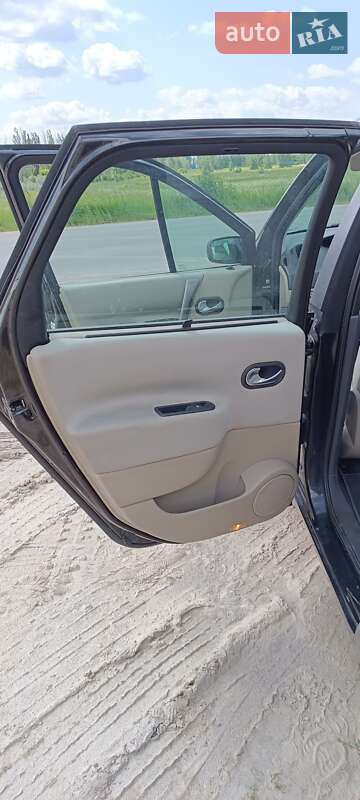 Минивэн Renault Scenic 2007 в Киеве