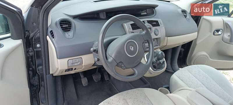 Минивэн Renault Scenic 2007 в Киеве