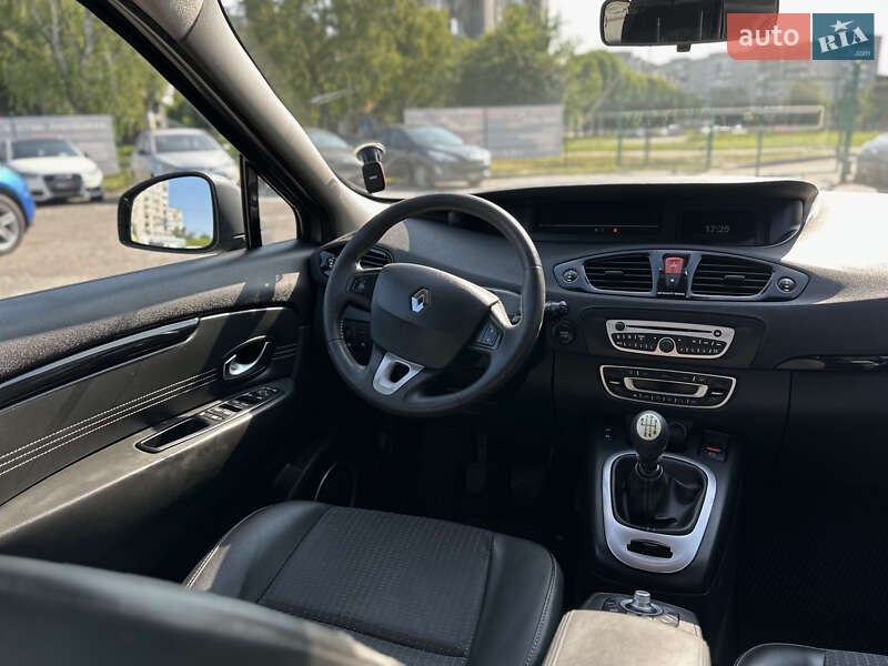 Минивэн Renault Scenic 2011 в Шептицькому