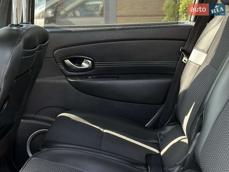Минивэн Renault Scenic 2011 в Шептицькому