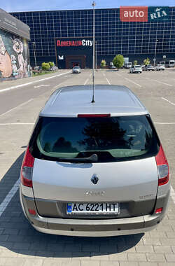 Минивэн Renault Scenic 2006 в 