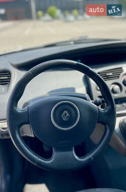 Минивэн Renault Scenic 2006 в 