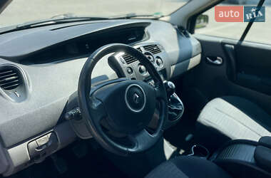 Минивэн Renault Scenic 2006 в 