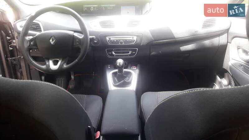 Мінівен Renault Scenic 2009 в Глухові