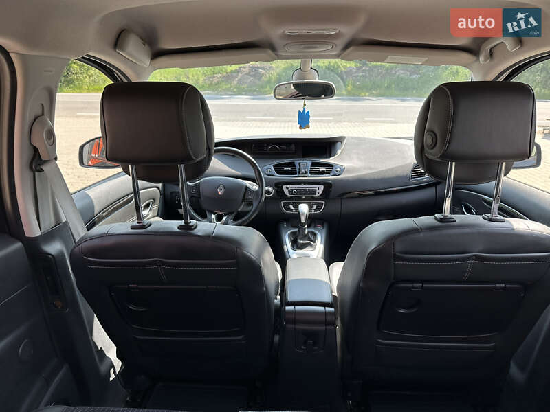 Минивэн Renault Scenic 2013 в Снятине