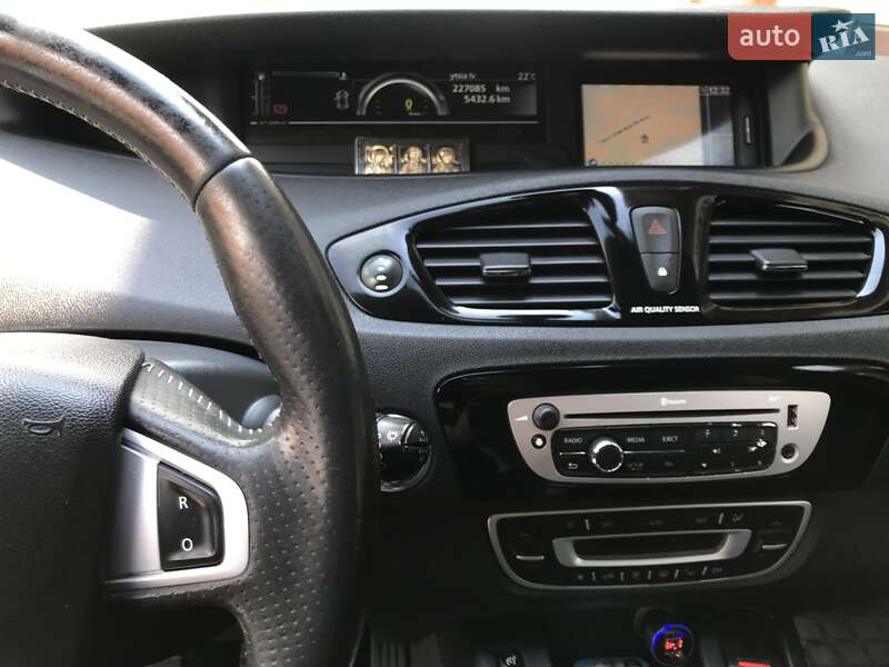 Мінівен Renault Scenic 2012 в Івано-Франківську фото 14 Мінівен Renault Scenic 2012 в Івано-Франківську