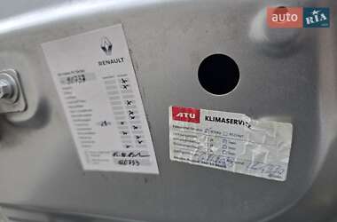 Минивэн Renault Scenic 2013 в 