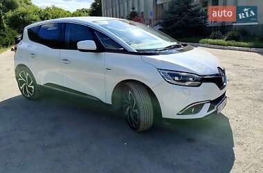 Минивэн Renault Scenic 2018 в 
