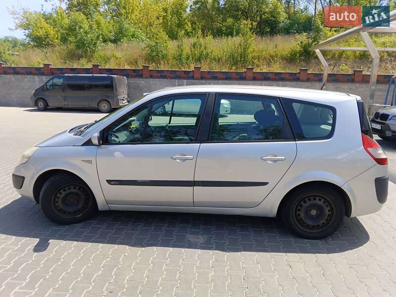 Минивэн Renault Scenic 2007 в Ровно
