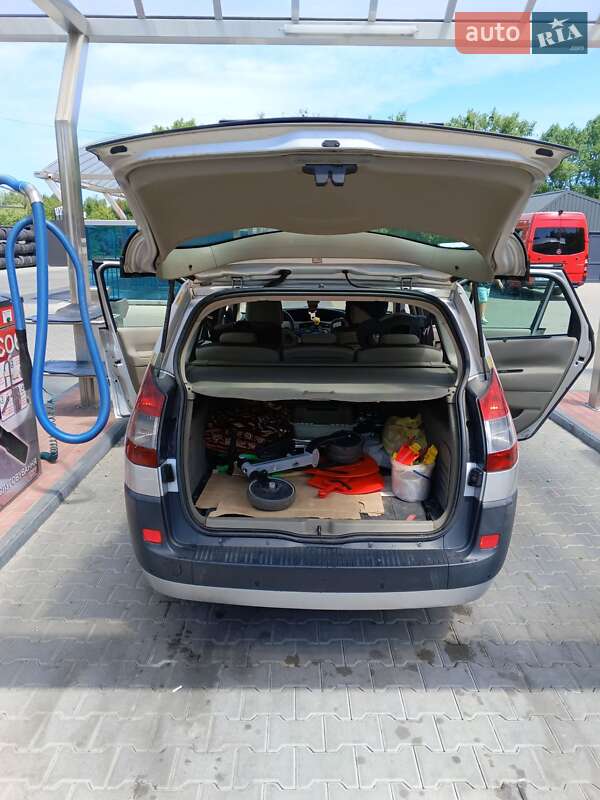 Минивэн Renault Scenic 2007 в Ровно