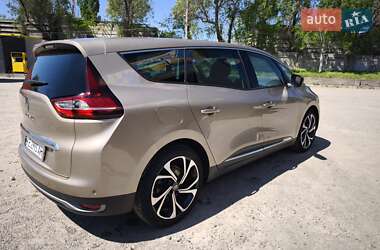 Минивэн Renault Scenic 2019 в 