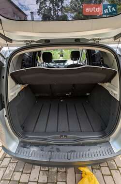 Минивэн Renault Scenic 2010 в 