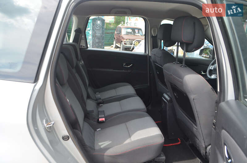 Мінівен Renault Scenic 2012 в Києві
