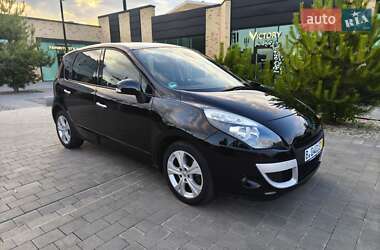 Мінівен Renault Scenic 2012 в Хмельницькому
