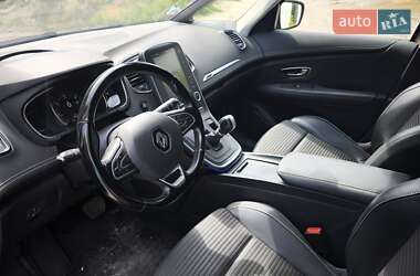 Минивэн Renault Scenic 2019 в 