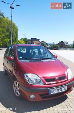 Минивэн Renault Scenic 2000 в 