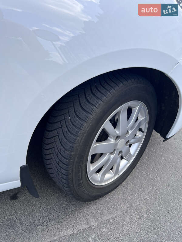 Мінівен Renault Scenic 2013 в Умані