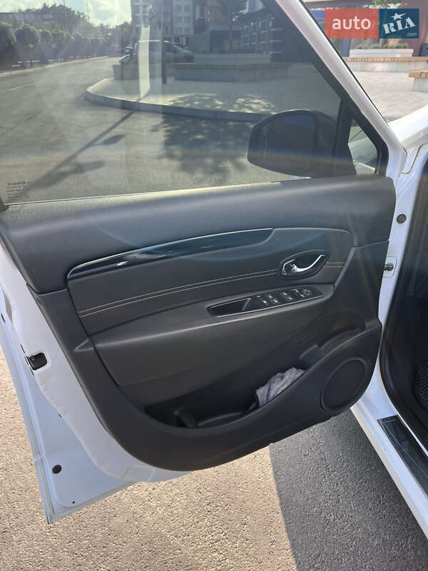 Мінівен Renault Scenic 2013 в Умані