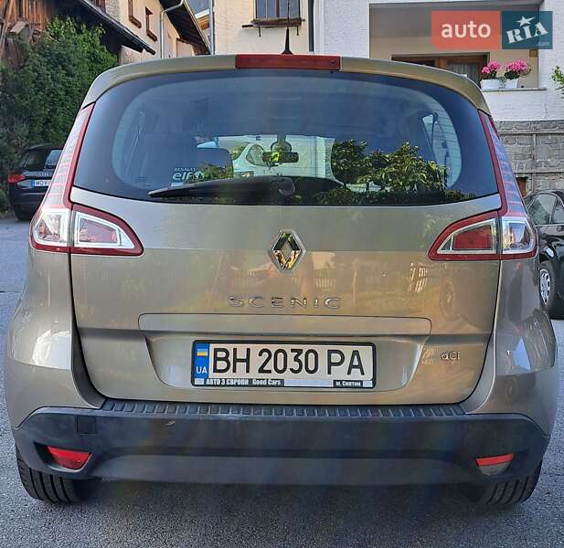 Минивэн Renault Scenic 2011 в Одессе