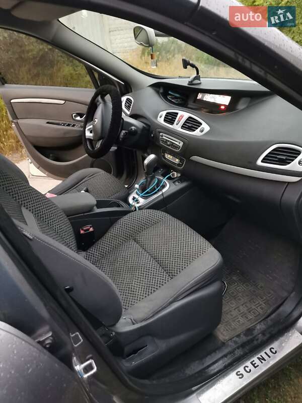 Мінівен Renault Scenic 2011 в Дніпрі