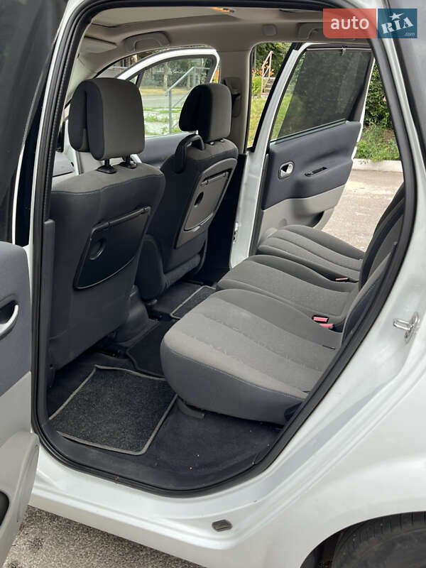 Минивэн Renault Scenic 2008 в Каменском