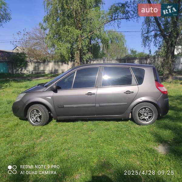 Минивэн Renault Scenic 2005 в Киеве