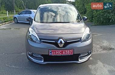 Минивэн Renault Scenic 2013 в 