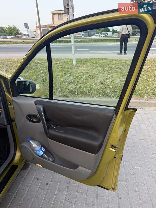 Минивэн Renault Scenic 2006 в Львове