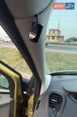 Минивэн Renault Scenic 2006 в 