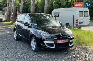Минивэн Renault Scenic 2011 в Луцке