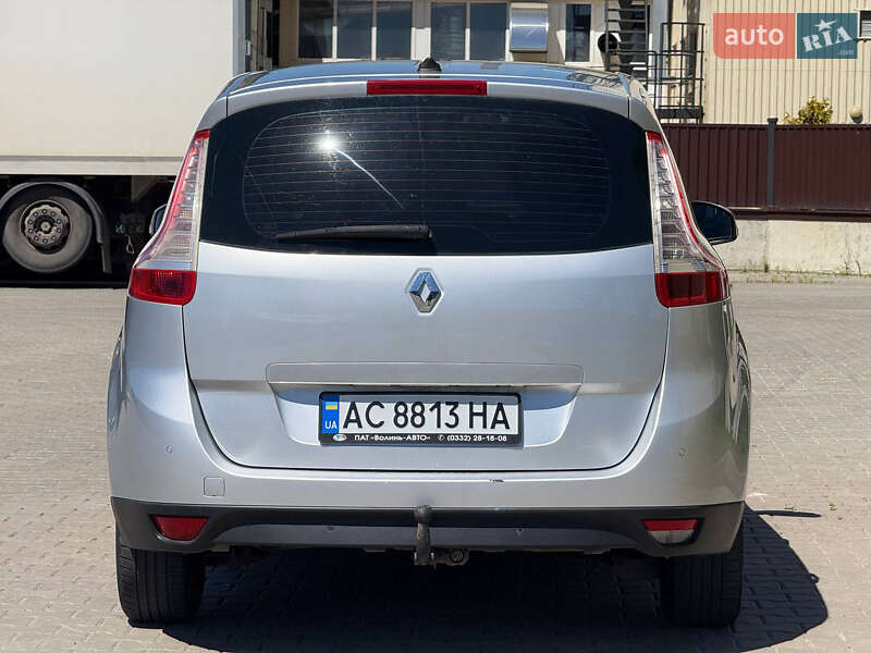 Минивэн Renault Scenic 2012 в Рожище