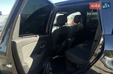 Минивэн Renault Scenic 2010 в 