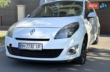 Минивэн Renault Scenic 2012 в Одессе