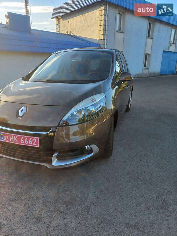 Минивэн Renault Scenic 2012 в Радивилове