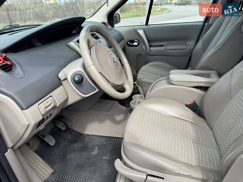 Минивэн Renault Scenic 2005 в Староконстантинове фото 9 Минивэн Renault Scenic 2005 в Староконстантинове