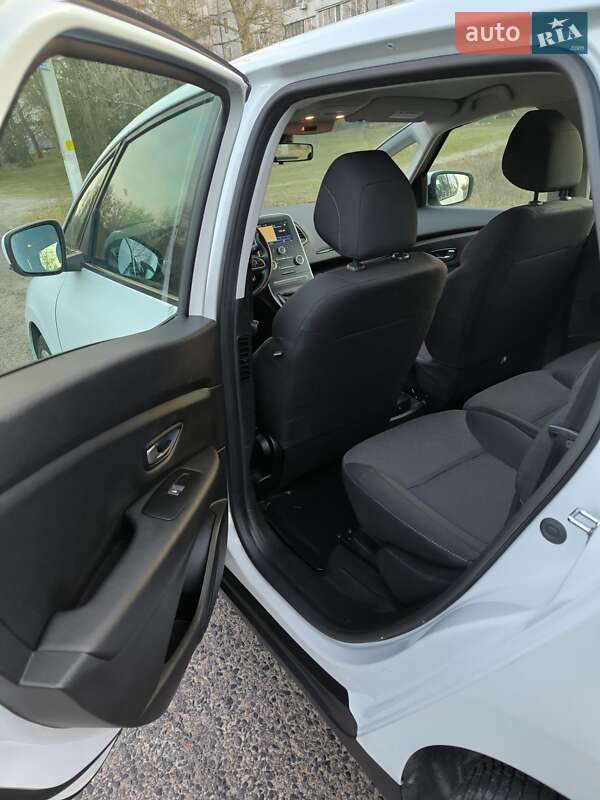 Минивэн Renault Scenic 2018 в Каменском