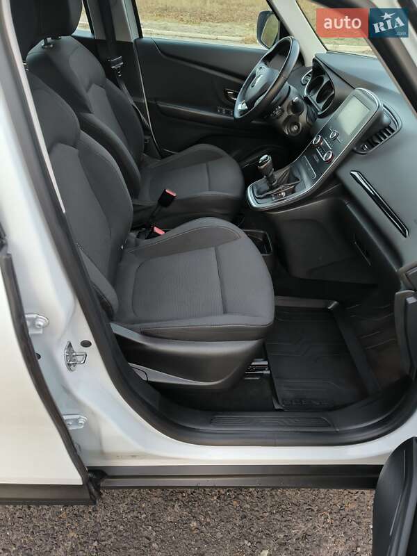 Минивэн Renault Scenic 2018 в Каменском