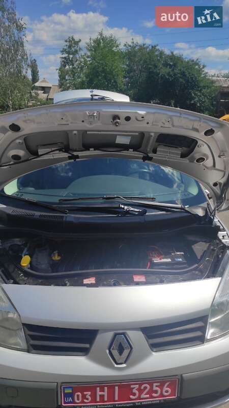 Мінівен Renault Scenic 2006 в Полтаві