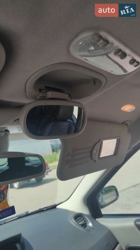 Мінівен Renault Scenic 2006 в Полтаві