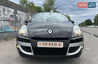 Минивэн Renault Scenic 2009 в Луцке