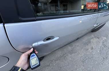 Минивэн Renault Scenic 2010 в 