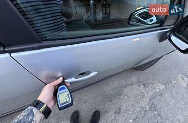 Минивэн Renault Scenic 2010 в 