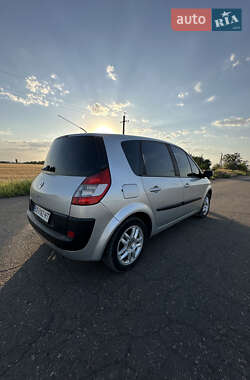 Минивэн Renault Scenic 2005 в Новой Одессе