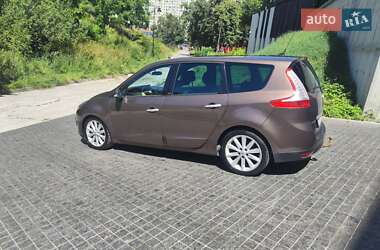 Мінівен Renault Scenic 2010 в 