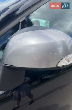 Минивэн Renault Scenic 2011 в 