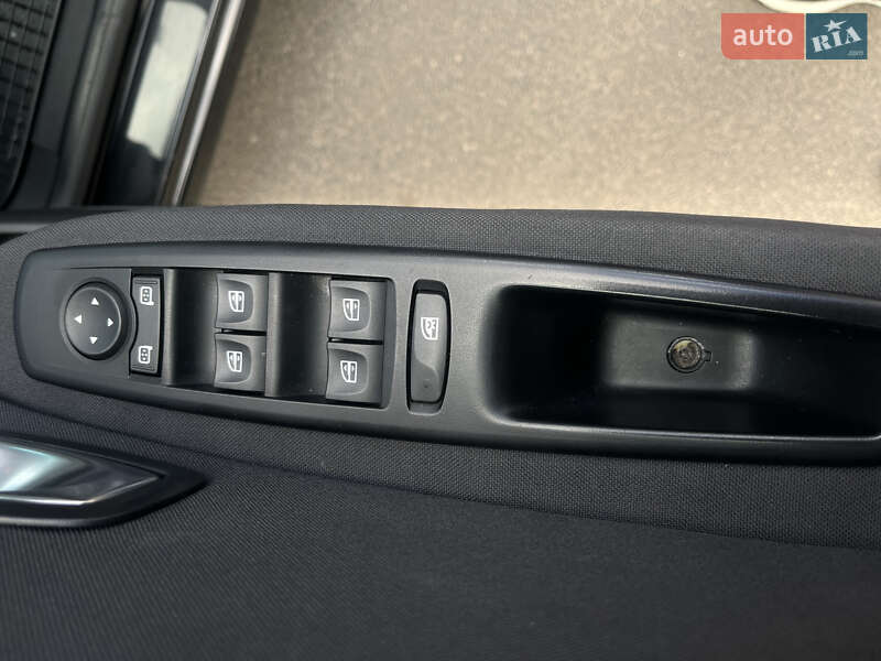 Минивэн Renault Scenic 2011 в Черкассах фото 31 Минивэн Renault Scenic 2011 в Черкассах